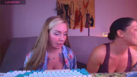 Carrie online show from 02/26/26, 06:51