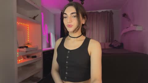 Snapshot of carry_hai chatting on 02/02/25, 07:30 Carry online show from 02/02/25, 07:30