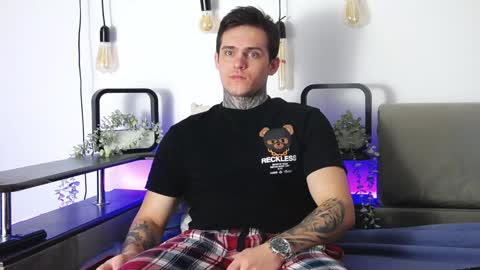 Carter online show from 02/03/25, 07:40