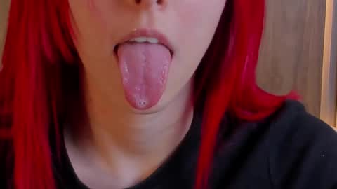 Casandra  online show from 02/05/25, 07:20