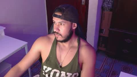      online show from 11/22/25, 10:42