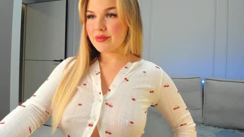 Snapshot of casey_ann chatting on 02/03/26, 11:15 ALEXA online show from 02/03/26, 11:15