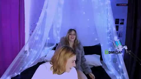 casey_meow_ online show from 10/11/25, 08:35