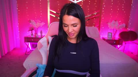 casey_min online show from 04/01/26, 03:09