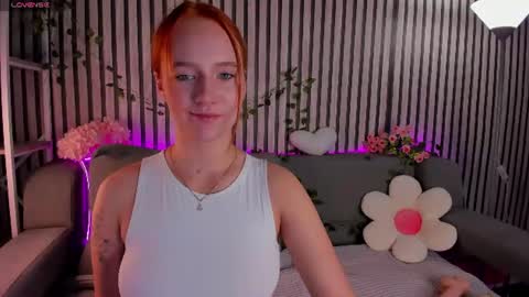 Snapshot of casey_sweeet chatting on 07/21/26, 09:22 Casey sweeet online show from 07/21/26, 09:22