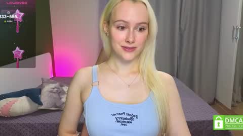 My name is Casey... Nice to meet you  I will be happy to have funthumbs up please its important online show from 10/28/25, 02:26