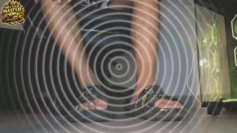 cash_master777 online show from 04/18/26, 03:05