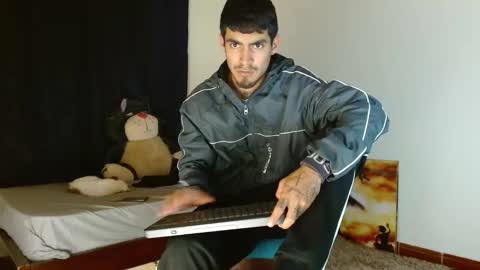 Snapshot of cash_master_san chatting on 10/21/25, 04:24 Cash Master San online show from 10/21/25, 04:24