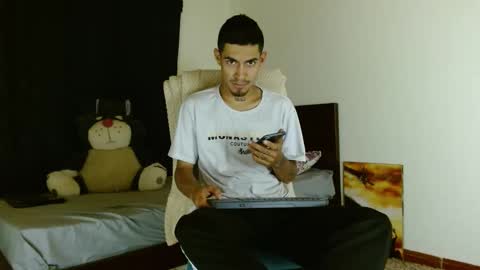 Snapshot of cash_master_san chatting on 11/02/25, 01:08 Cash Master San online show from 11/02/25, 01:08