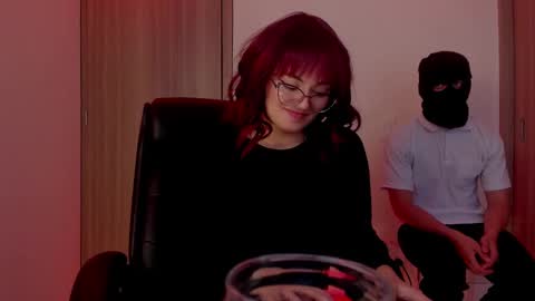 Snapshot of cash_vice chatting on 10/28/25, 04:20 caprice online show from 10/28/25, 04:20