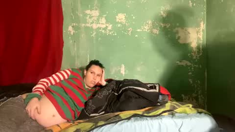 Snapshot of cashcoupllle chatting on 02/18/25, 01:21 Cash Couple online show from 02/18/25, 01:21