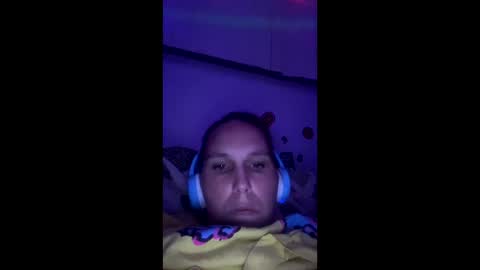 Snapshot of cashcoupllle chatting on 10/24/25, 01:13 Cash Couple online show from 10/24/25, 01:13