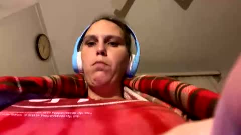 Snapshot of cashcoupllle chatting on 11/09/25, 02:10 Cash Couple online show from 11/09/25, 02:10