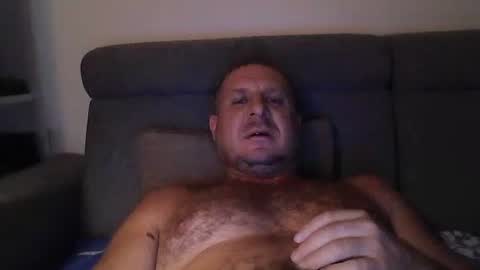 Snapshot of cashmaster33 chatting on 10/11/25, 08:51 cashmaster33 online show from 10/11/25, 08:51