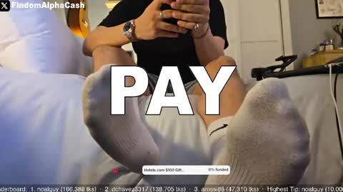 Master Grey online show from 04/15/26, 08:42