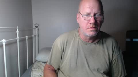 CasinoCam online show from 04/18/26, 10:30