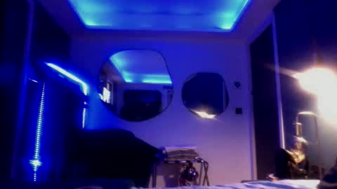 cassandra06400 online show from 10/13/25, 12:54