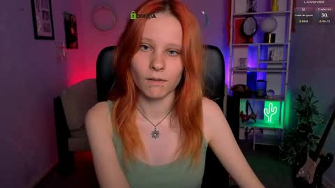 Snapshot of cassandra_nik chatting on 06/02/26, 12:18 Cassandra online show from 06/02/26, 12:18