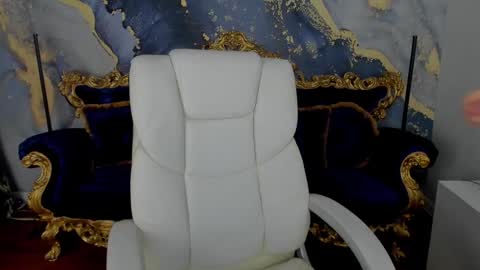 Snapshot of cassandragood chatting on 02/07/25, 07:29 Lena online show from 02/07/25, 07:29