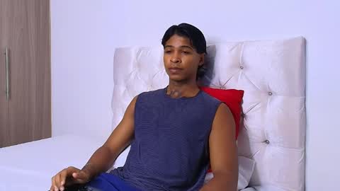 Snapshot of cassian_gold chatting on 05/19/26, 08:48 CASSIAN GOLD online show from 05/19/26, 08:48