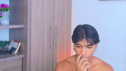 Snapshot of cassian_gold chatting on 06/10/26, 07:02 CASSIAN GOLD online show from 06/10/26, 07:02
