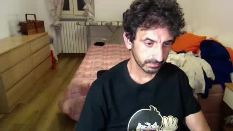 Snapshot of cassiani chatting on 06/01/26, 12:12 cassiani online show from 06/01/26, 12:12