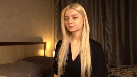 Cassie online show from 02/18/25, 02:27