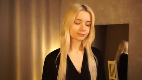 Cassie online show from 03/04/25, 02:32