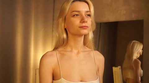 Cassie online show from 03/08/25, 05:54