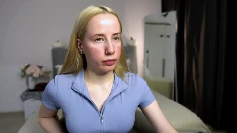 Cassie online show from 11/02/25, 09:17