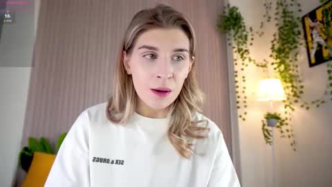 Im Cassie3 online show from 03/05/26, 08:32