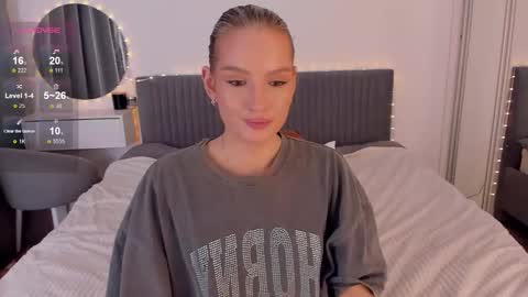 Angel 3 online show from 01/15/26, 04:33