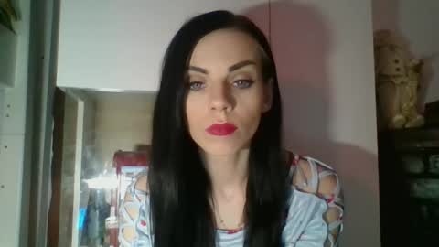 Snapshot of cassiexqueen chatting on 12/14/25, 07:58 Cassie online show from 12/14/25, 07:58