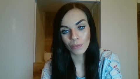 Snapshot of cassiexqueen chatting on 01/08/26, 07:27 Cassie online show from 01/08/26, 07:27