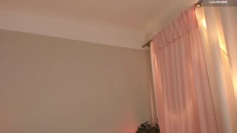  cassandra  online show from 01/29/25, 08:35