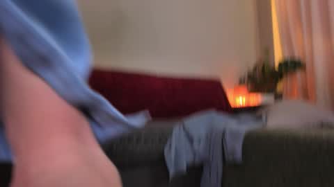  cassandra  online show from 11/19/25, 05:40