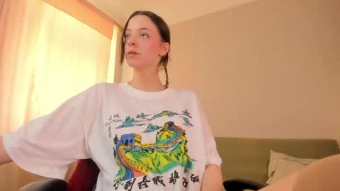  cassandra  online show from 04/27/26, 01:53