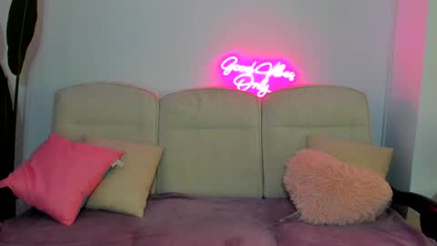 Snapshot of cassy_foxy chatting on 04/09/26, 05:18 cassy_foxy online show from 04/09/26, 05:18