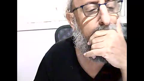 Snapshot of casual53 chatting on 01/17/25, 12:42 casual53 online show from 01/17/25, 12:42