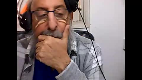 Snapshot of casual53 chatting on 02/02/25, 06:37 casual53 online show from 02/02/25, 06:37