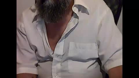 Snapshot of casual53 chatting on 10/07/25, 04:37 casual53 online show from 10/07/25, 04:37
