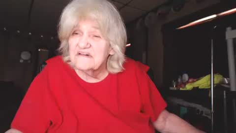 Snapshot of cat9paw chatting on 01/10/25, 06:38 cat online show from 01/10/25, 06:38