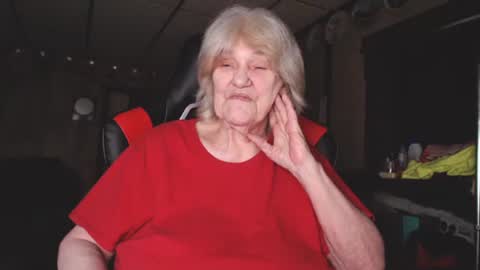 Snapshot of cat9paw chatting on 01/10/25, 09:42 cat online show from 01/10/25, 09:42