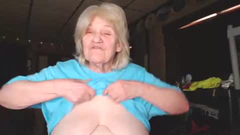 Snapshot of cat9paw chatting on 01/16/25, 07:41 cat online show from 01/16/25, 07:41