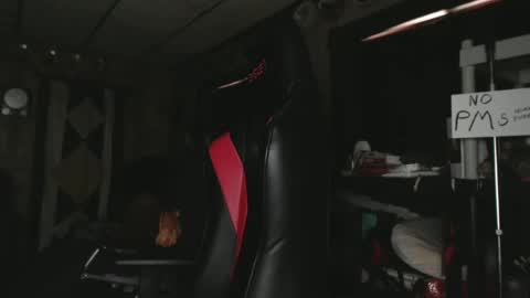 Snapshot of cat9paw chatting on 02/04/25, 06:27 cat online show from 02/04/25, 06:27