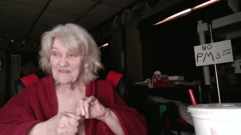 Snapshot of cat9paw chatting on 02/10/25, 07:49 cat online show from 02/10/25, 07:49