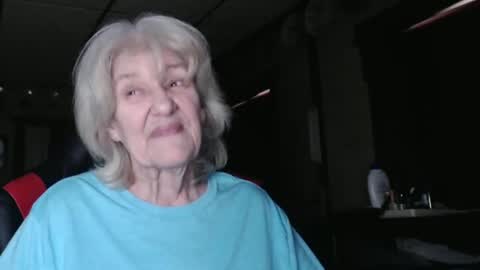 Snapshot of cat9paw chatting on 02/13/25, 08:34 cat online show from 02/13/25, 08:34