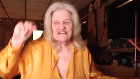 Snapshot of cat9paw chatting on 09/15/25, 05:13 cat online show from 09/15/25, 05:13