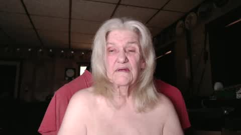 Snapshot of cat9paw chatting on 09/24/25, 06:44 cat online show from 09/24/25, 06:44