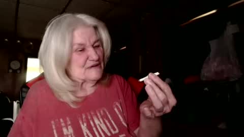 Snapshot of cat9paw chatting on 10/04/25, 05:33 cat online show from 10/04/25, 05:33